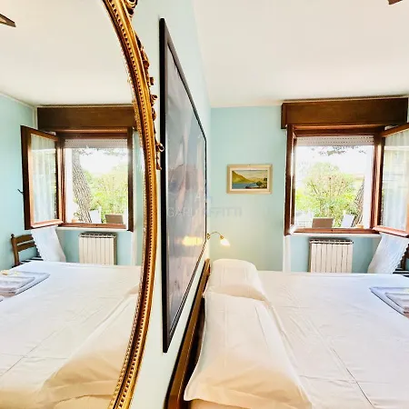 Apartment Anubi Apt-5 Min Dal Di Garda-giardino Privato Sirmione